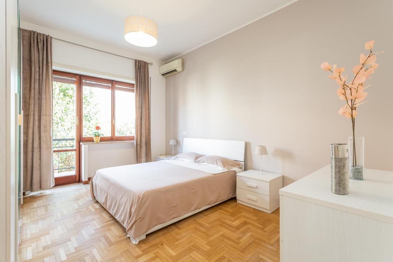 St Peter Cozy 2 Bdr Apartment With Garage Рим Екстериор снимка